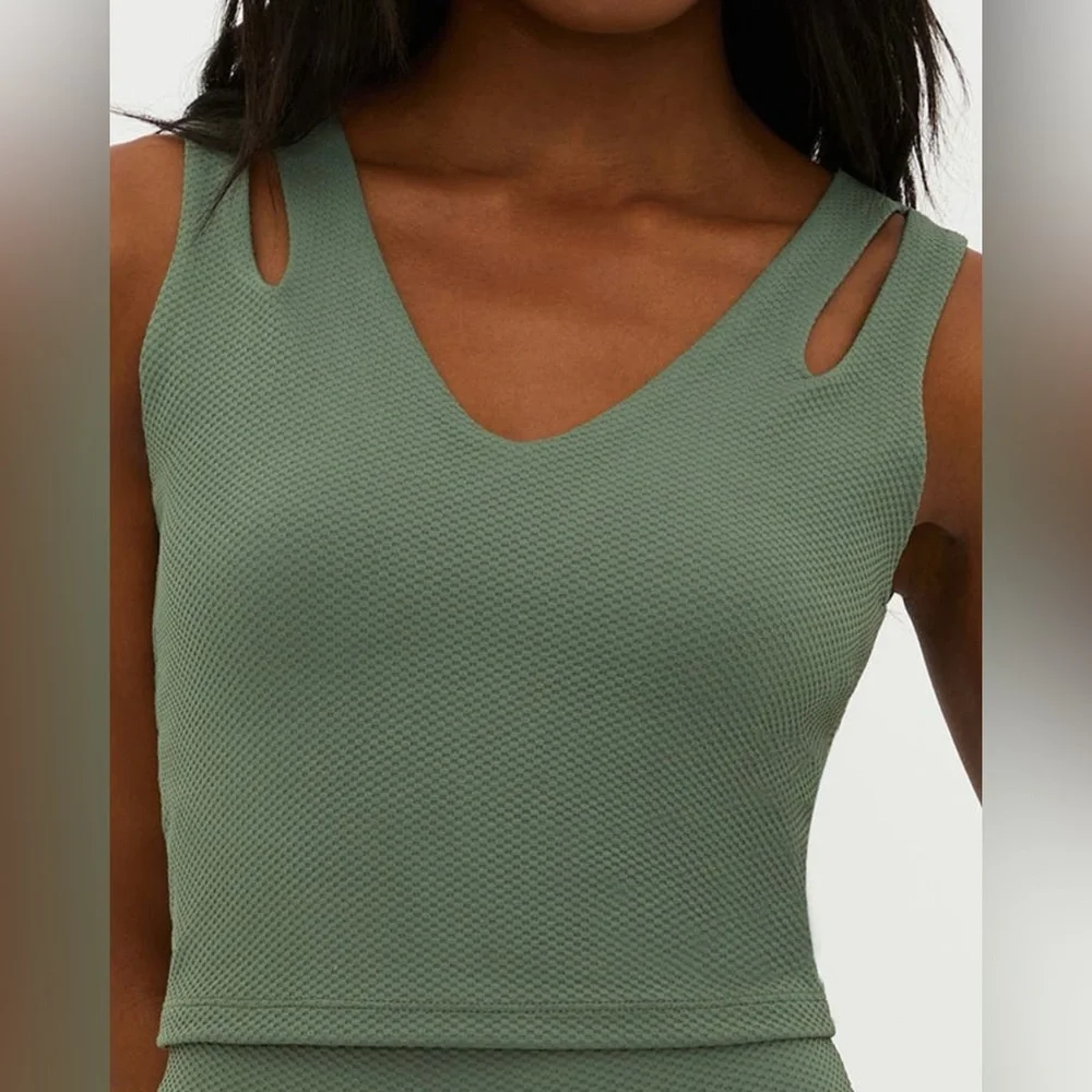 Beach Riot set NWT - Picture 3 of 13